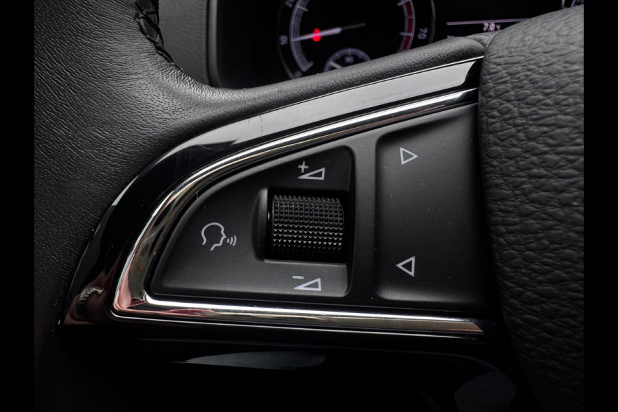 Škoda Karoq 1.0 TSI Style | Navigatie | Climate Control | Parkeersensoren | 1e Eigenaar