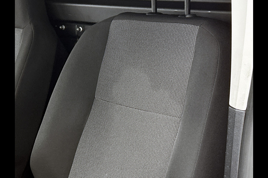 Peugeot Partner 1.2 Benzine 111PK Euro6 Premium / Airco / Navigatie / Cruise-ctr. / Schuifdeur + Raam / Radio multimedia / Apk nieuw