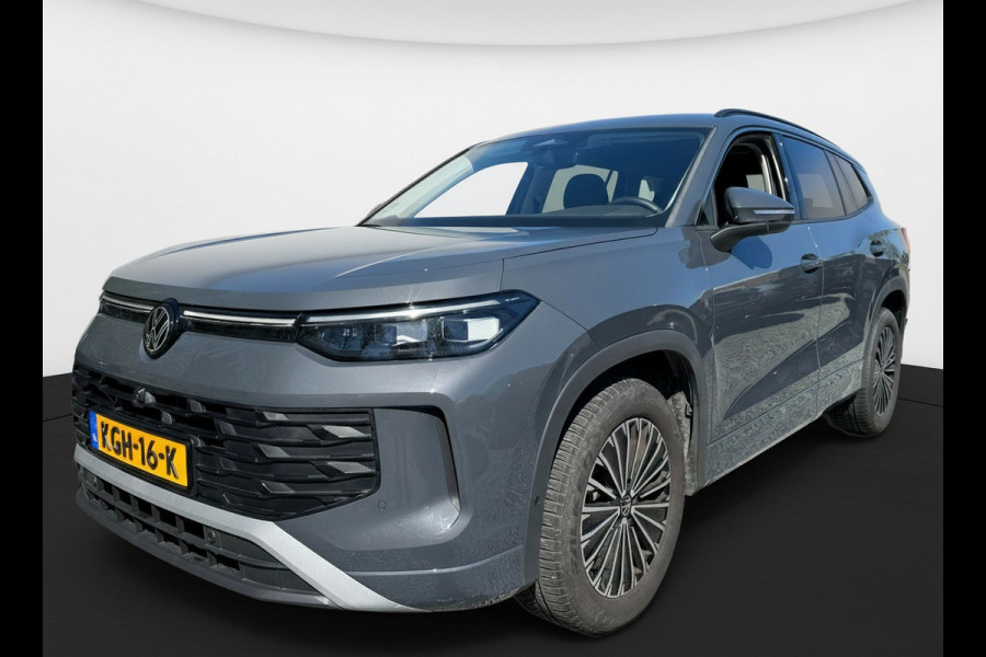 Volkswagen Tayron 1.5 eTSI 150PK DSG LIFE 7-PERSOONS/TREKHAAK/360CAMERA FABRIEKS GARANTIE