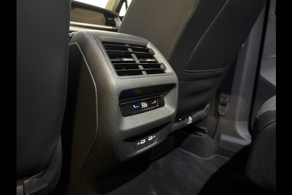 Volkswagen Tayron 1.5 eTSI 150PK DSG LIFE 7-PERSOONS/TREKHAAK/360CAMERA FABRIEKS GARANTIE