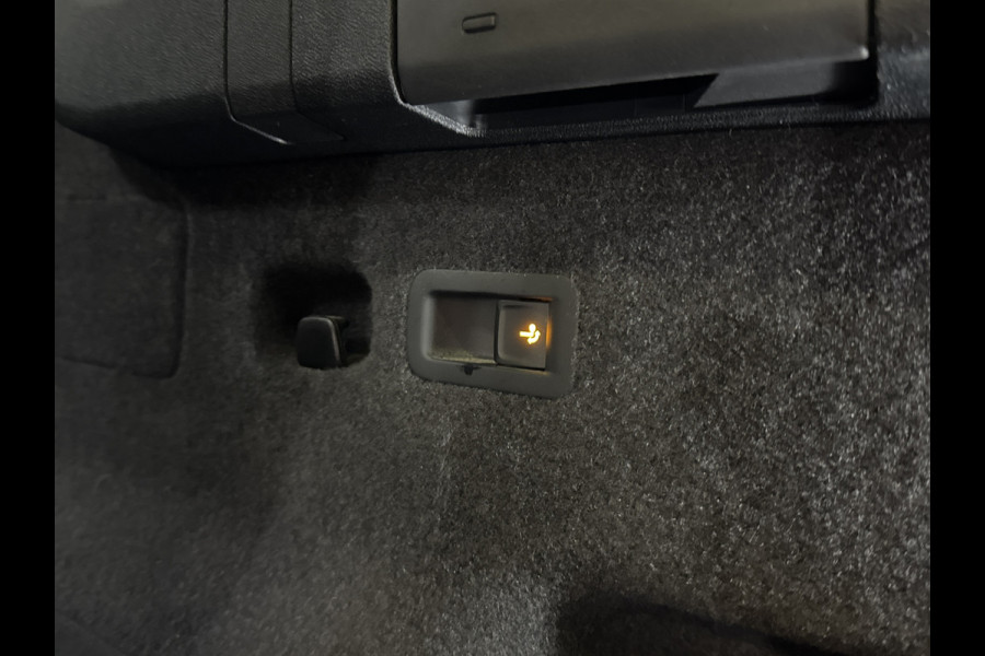 Volkswagen Tayron 1.5 eTSI 150PK DSG LIFE 7-PERSOONS/TREKHAAK/360CAMERA FABRIEKS GARANTIE