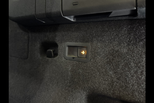 Volkswagen Tayron 1.5 eTSI 150PK DSG LIFE 7-PERSOONS/TREKHAAK/360CAMERA FABRIEKS GARANTIE