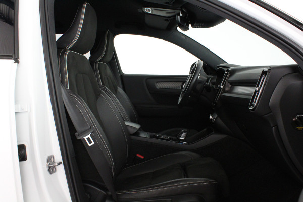 Volvo XC40 1.5 T3 R-Design > Trekhaak/H&K/Zwart dak/Winterpakket pro...