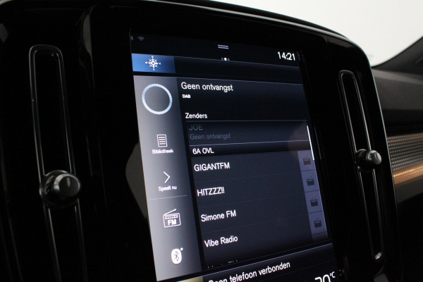Volvo XC40 1.5 T3 R-Design > Trekhaak/H&K/Zwart dak/Winterpakket pro...
