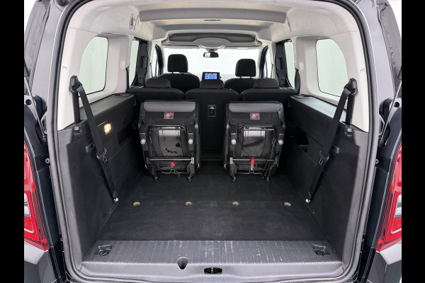 Toyota PROACE CITY Verso Electric AUT. 7persoons !Active Long Navi Camera Trekhaak Klapraam-in-klep PDC-a+v LM Dual-ECC 2-Schuifdeuren Cruise ESP Bordherkenning ABS Connect Visio Park 1 Smartphone-Oplader Dakrails Priv.Glas  50 kWh 3 fase 11kw lader ! Orig. NLse auto 1e eigenaar € 54.000 nieuw