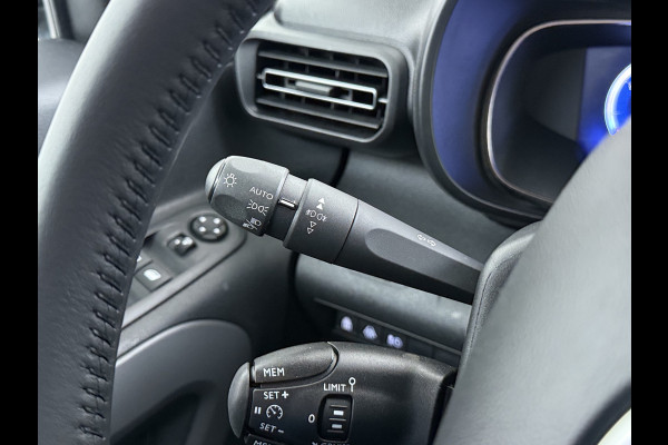 Toyota PROACE CITY Verso Electric AUT. 7persoons !Active Long Navi Camera Trekhaak Klapraam-in-klep PDC-a+v LM Dual-ECC 2-Schuifdeuren Cruise ESP Bordherkenning ABS Connect Visio Park 1 Smartphone-Oplader Dakrails Priv.Glas  50 kWh 3 fase 11kw lader ! Orig. NLse auto 1e eigenaar € 54.000 nieuw