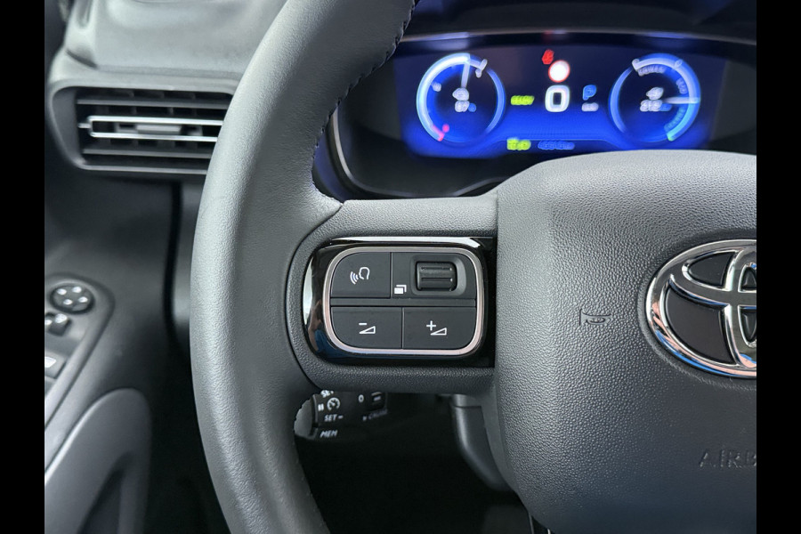Toyota PROACE CITY Verso Electric AUT. 7persoons !Active Long Navi Camera Trekhaak Klapraam-in-klep PDC-a+v LM Dual-ECC 2-Schuifdeuren Cruise ESP Bordherkenning ABS Connect Visio Park 1 Smartphone-Oplader Dakrails Priv.Glas  50 kWh 3 fase 11kw lader ! Orig. NLse auto 1e eigenaar € 54.000 nieuw