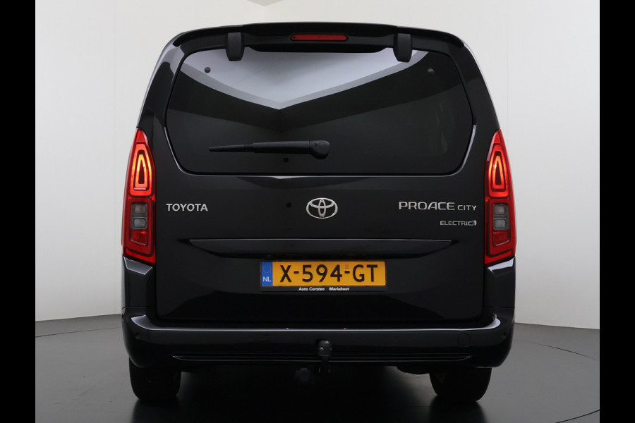 Toyota PROACE CITY Verso Electric AUT. 7persoons !Active Long Navi Camera Trekhaak Klapraam-in-klep PDC-a+v LM Dual-ECC 2-Schuifdeuren Cruise ESP Bordherkenning ABS Connect Visio Park 1 Smartphone-Oplader Dakrails Priv.Glas  50 kWh 3 fase 11kw lader ! Orig. NLse auto 1e eigenaar € 54.000 nieuw