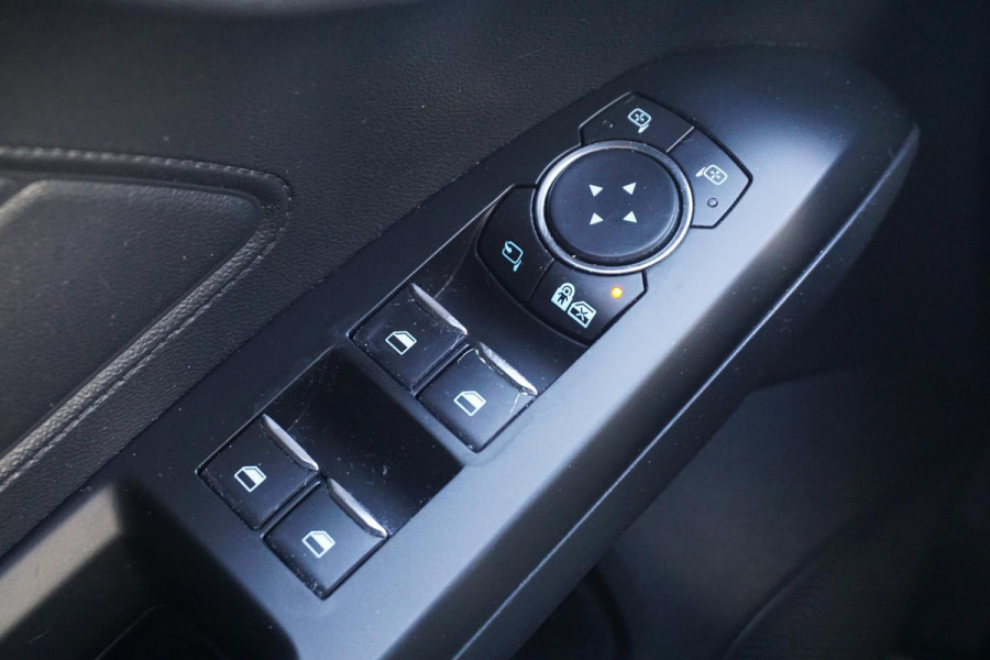 Ford FOCUS Wagon 1.0 EcoB. ST-Line | WINTERPACK| CAMERA| ALLSEASON!