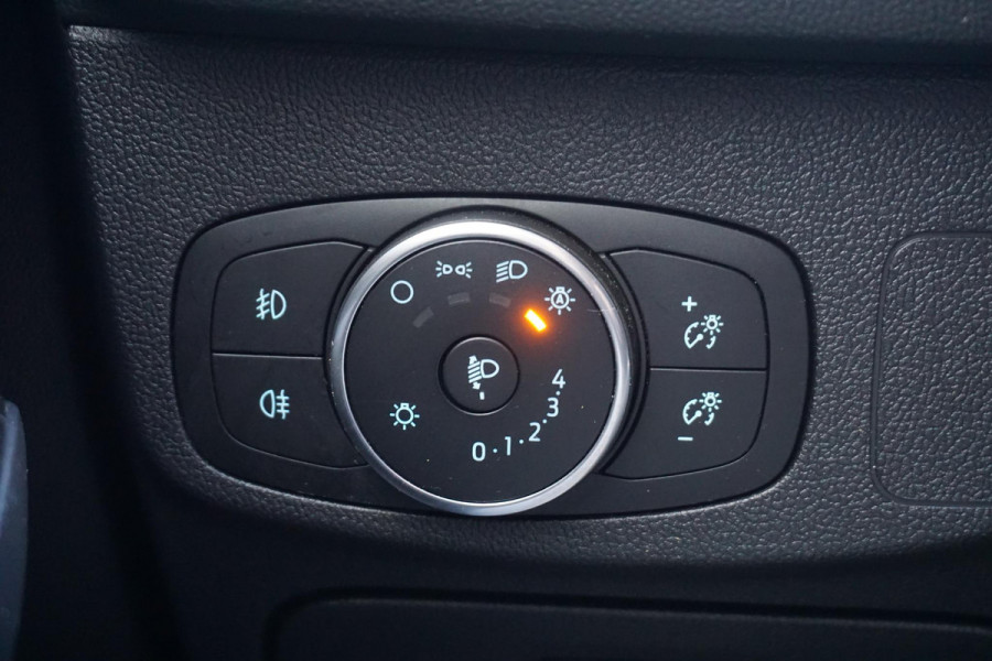 Ford FOCUS Wagon 1.0 EcoB. ST-Line | WINTERPACK| CAMERA| ALLSEASON!