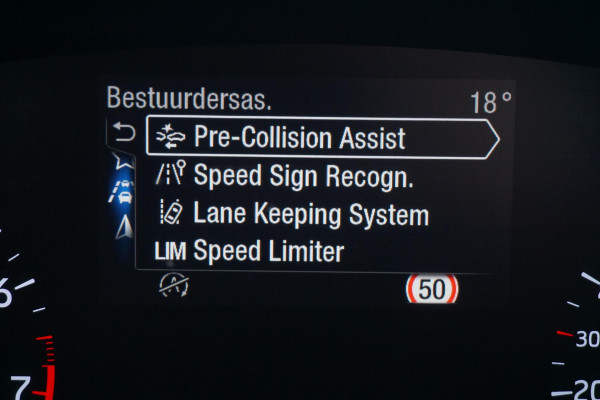 Ford FOCUS Wagon 1.0 EcoB. ST-Line | WINTERPACK| CAMERA| ALLSEASON!