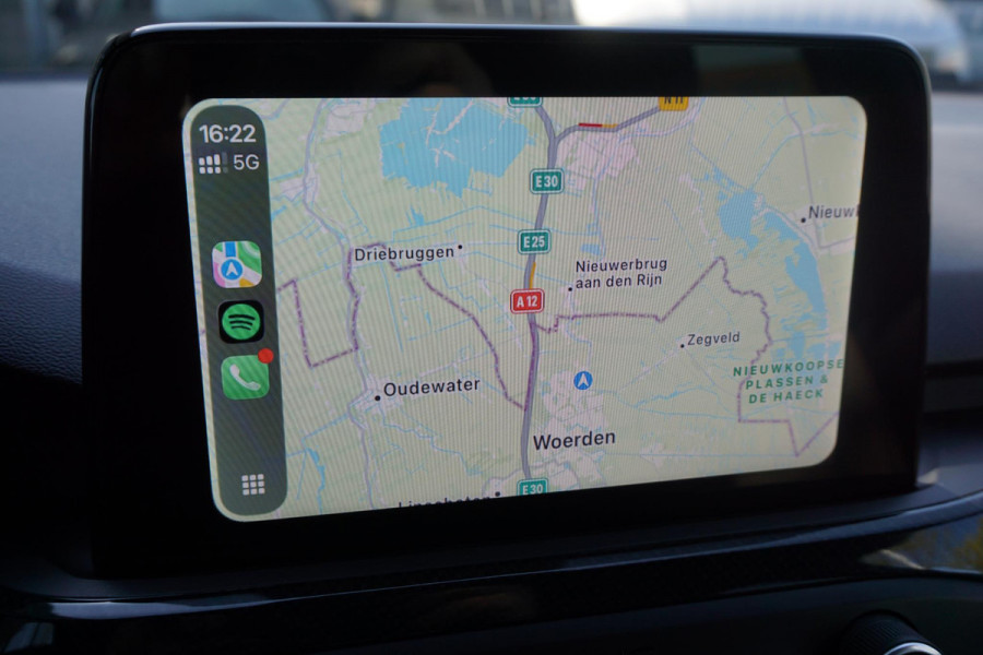 Ford FOCUS Wagon 1.0 EcoB. ST-Line | WINTERPACK| CAMERA| ALLSEASON!