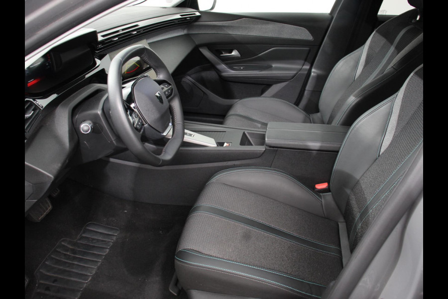 Peugeot 408 1.2 Allure Hybrid 145pk e Automaat Climate Control Navigatie Apple Carplay / Android auto PDC VA + Camera Adaptive Cruise Control 19" LM Velgen Full LED