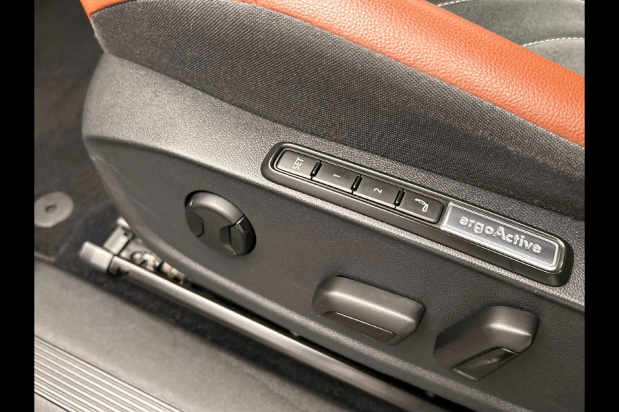 Volkswagen ID.4 Pro 77 kWh | Origineel Nederlands | SOH 93,57% | Carplay | Adaptive-cruise | Trekhaak | Navigatie | Camera |