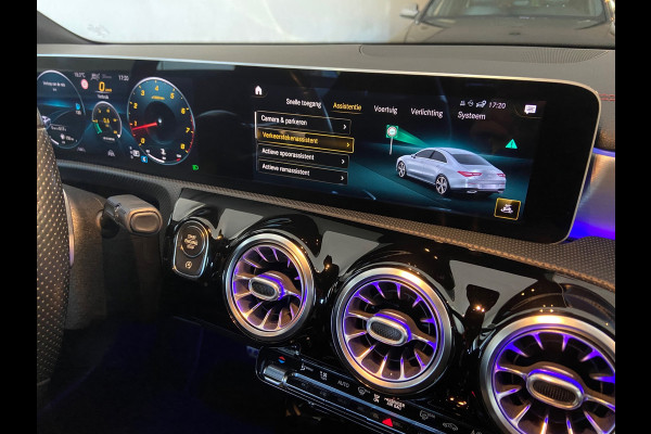 Mercedes-Benz CLA-Klasse 200 AMG-NIGHT PAKKET/PANO/SFEER/WIDESCREEN