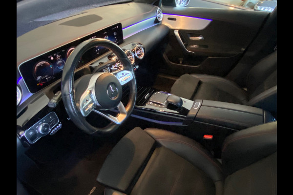 Mercedes-Benz CLA-Klasse 200 AMG-NIGHT PAKKET/PANO/SFEER/WIDESCREEN