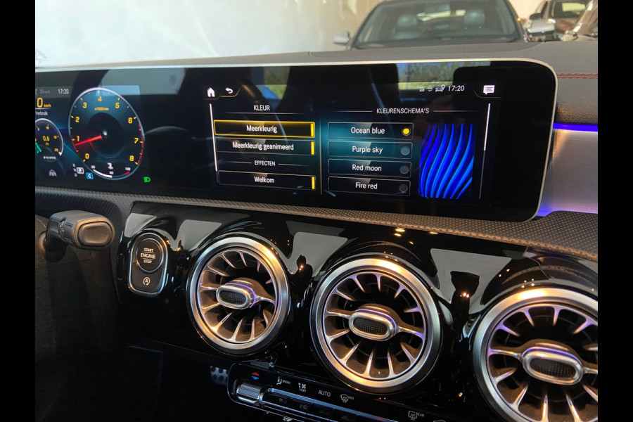 Mercedes-Benz CLA-Klasse 200 AMG-NIGHT PAKKET/PANO/SFEER/WIDESCREEN