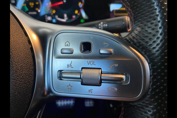 Mercedes-Benz CLA-Klasse 200 AMG-NIGHT PAKKET/PANO/SFEER/WIDESCREEN