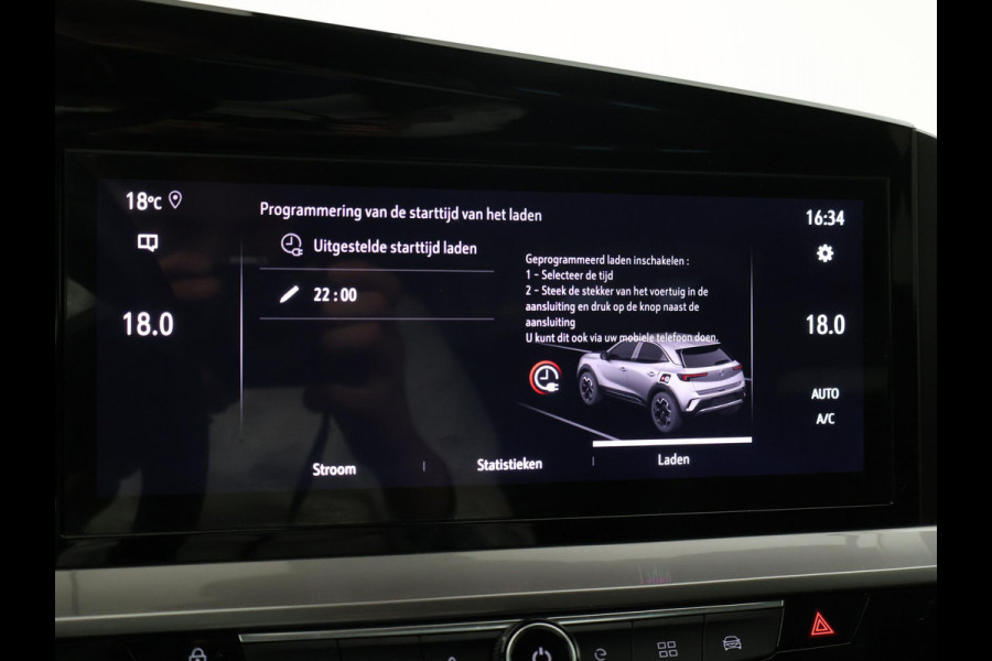 Opel Mokka-e ULTIMATE 50 KWH TWO TONE 94% SOH + LEDER/ALCANTARA | STOEL/STUURVERW. | 18 INCH | MATCHA GREEN