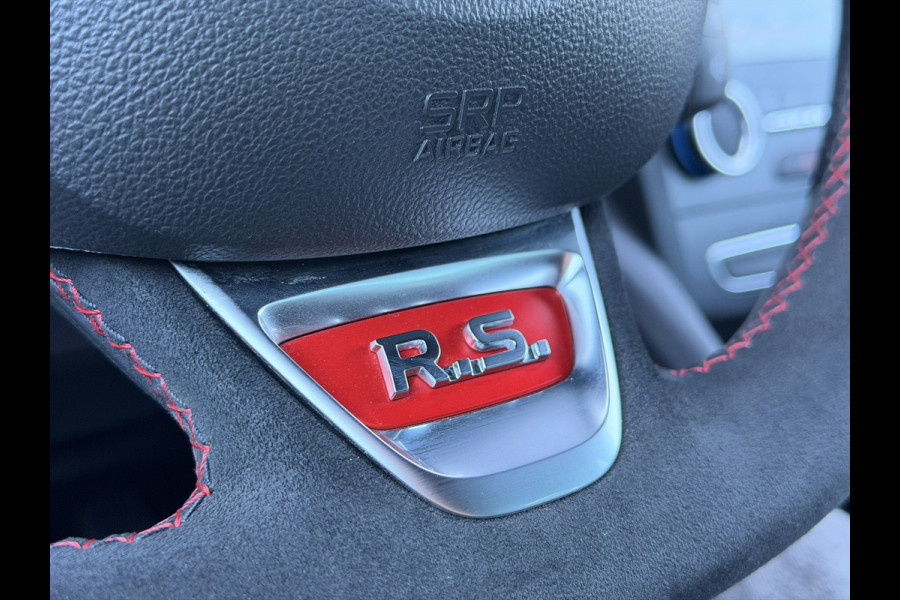 Renault Mégane 1.8 TCe 300 RS Trophy Recaro Brembo 4Control