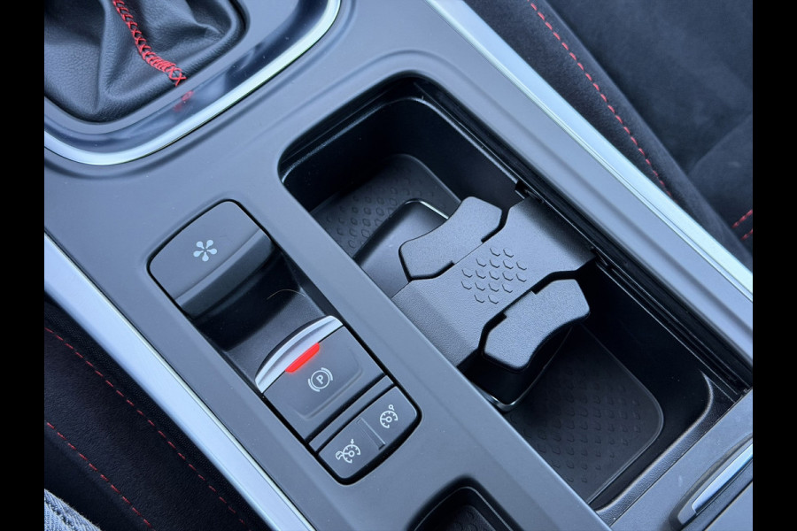 Renault Mégane 1.8 TCe 300 RS Trophy Recaro Brembo 4Control