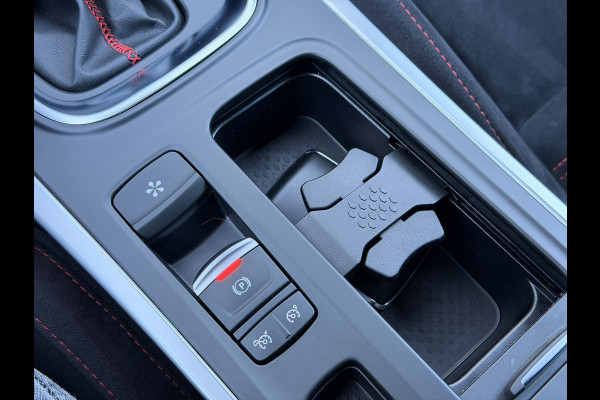 Renault Mégane 1.8 TCe 300 RS Trophy Recaro Brembo 4Control