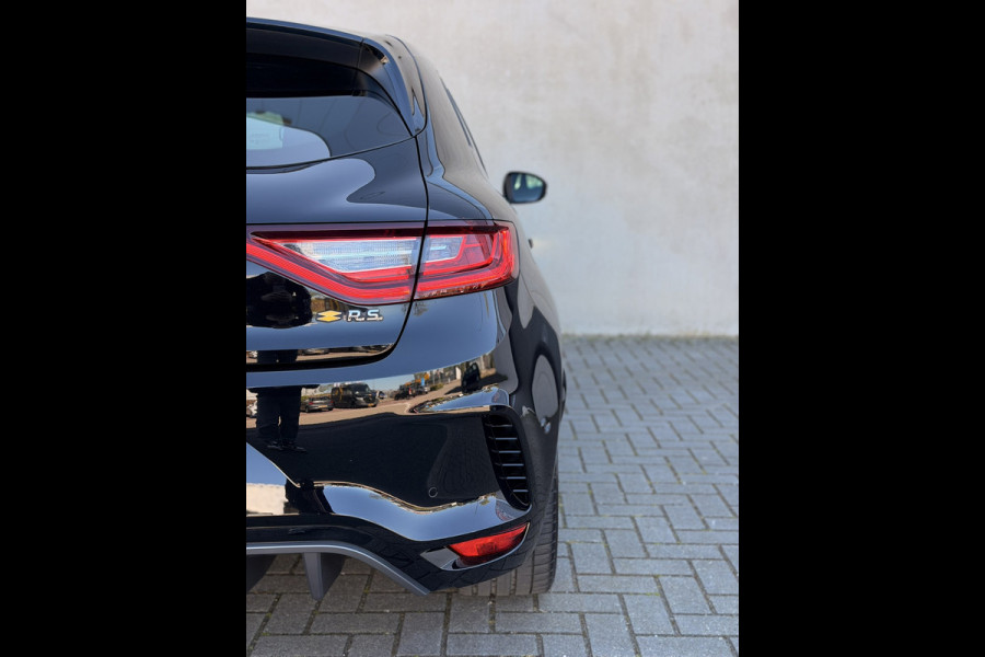 Renault Mégane 1.8 TCe 300 RS Trophy Recaro Brembo 4Control