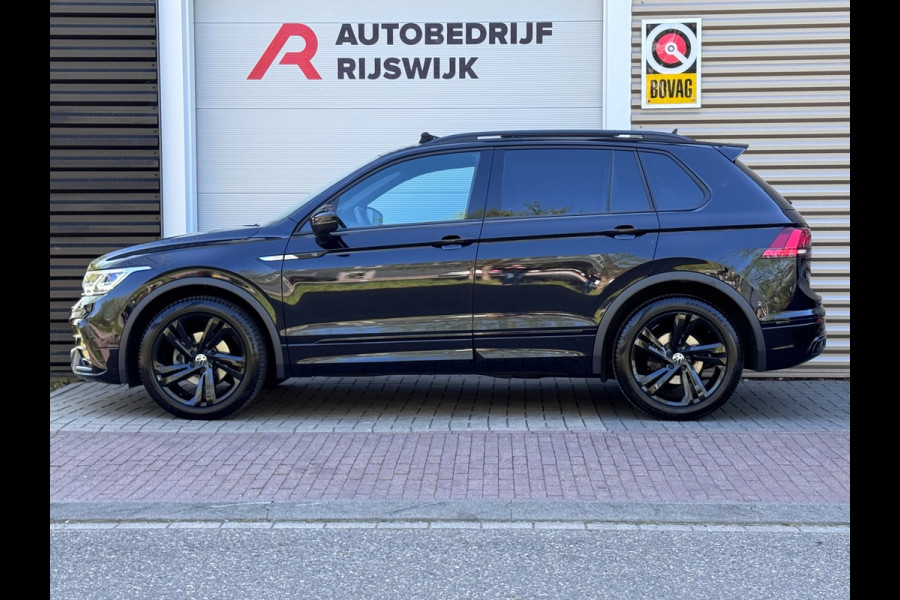 Volkswagen Tiguan 1.5 TSI R-Line Pano/Trekhaak/360/Sfeer