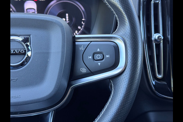 Volvo XC40 1.5 T5 Twin Engine R-Design 360/AppleCarPlay