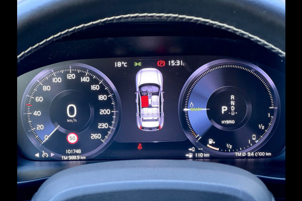 Volvo XC40 1.5 T5 Twin Engine R-Design 360/AppleCarPlay