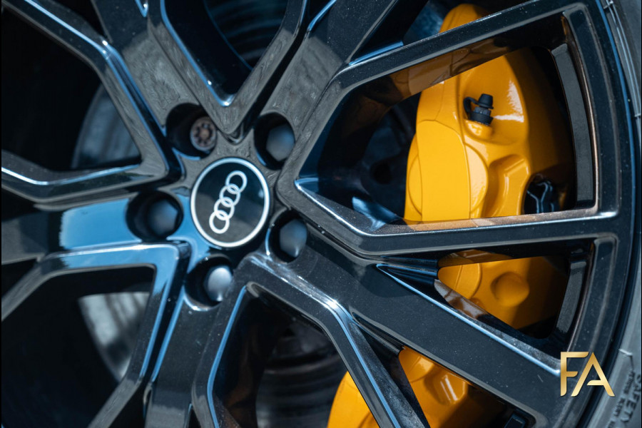 Audi e-tron 50 quattro S Line Black Edition 71 Kwh