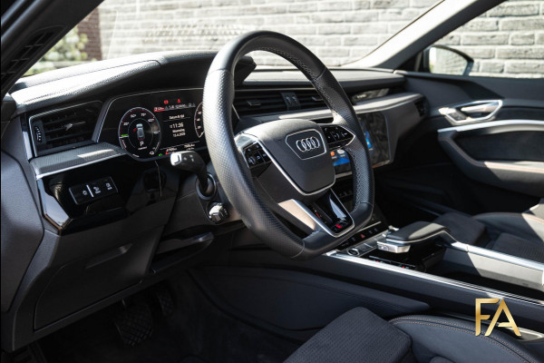 Audi e-tron 50 quattro S Line Black Edition 71 Kwh