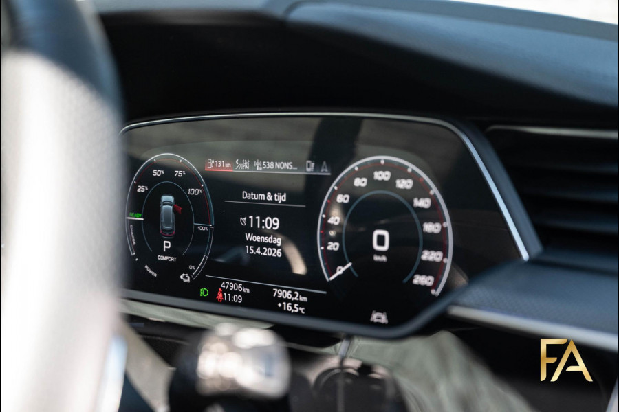 Audi e-tron 50 quattro S Line Black Edition 71 Kwh