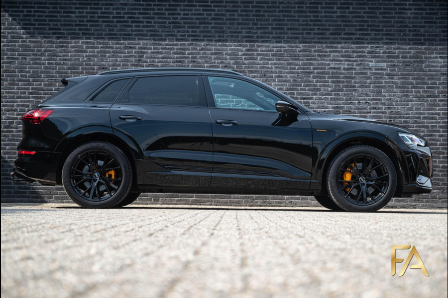 Audi e-tron 50 quattro S Line Black Edition 71 Kwh