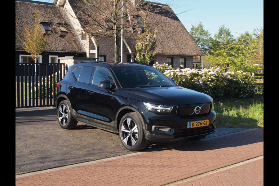 Volvo XC40 Recharge P8 AWD R-Design | SOH 95% | Apple Carplay | Parkeersensoren | Stoel-/Stuurverwarming | Cruise Control | NL-Auto |