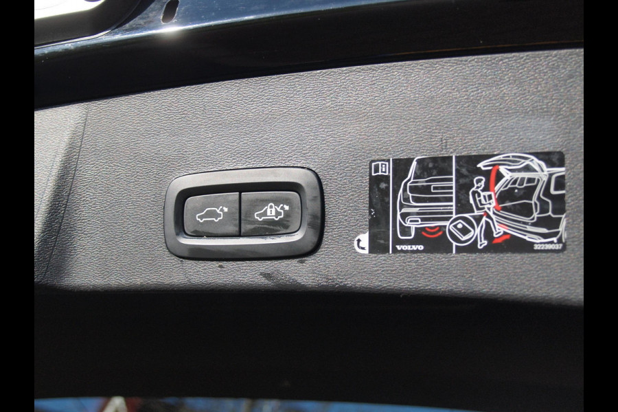 Volvo XC40 Recharge P8 AWD R-Design | SOH 95% | Apple Carplay | Parkeersensoren | Stoel-/Stuurverwarming | Cruise Control | NL-Auto |