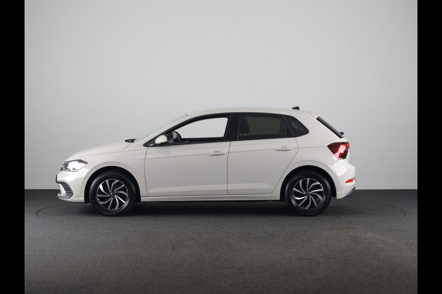 Volkswagen Polo 1.0 TSI Life Edition 95pk 5bak| digital display| Airco| el. inklap spiegels| 15'LM-velgen