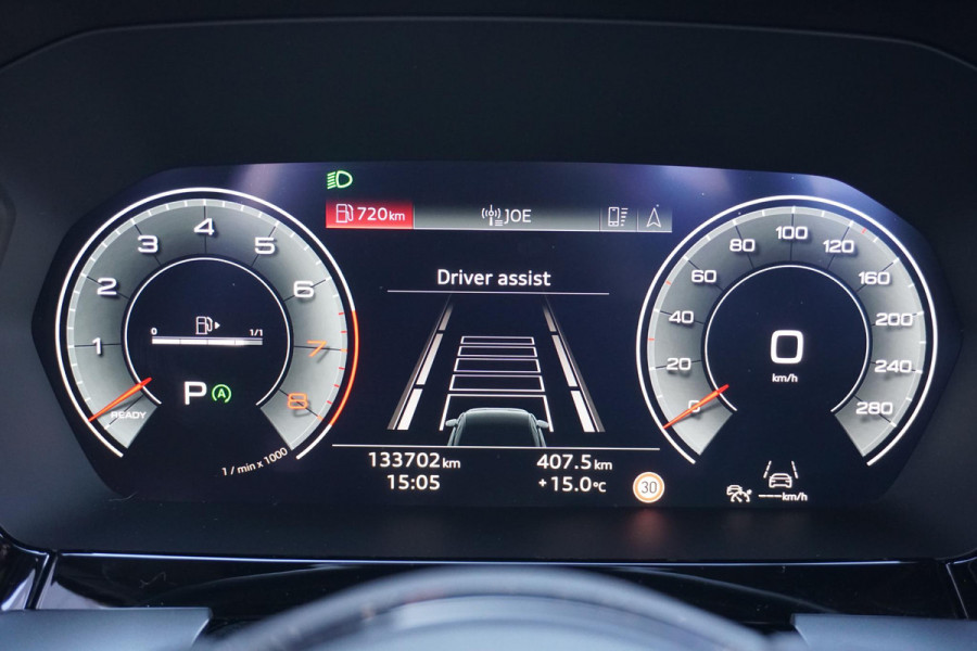 Audi A3 Limousine 30 TFSI Business edition + STOELVERWARMING / KEYLESS