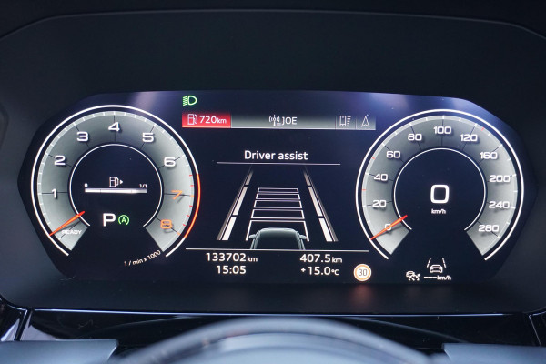 Audi A3 Limousine 30 TFSI Business edition + STOELVERWARMING / KEYLESS