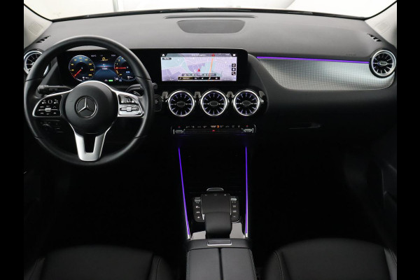 Mercedes-Benz B-Klasse 250e Urban Night | SOH 92% | Adaptive cruise | Stoelverwarming | Camera | Carplay | Sfeerverlichting | Half leder | Full LED | Widescreen | Park Assist | Navigatie | PHEV | Plug In