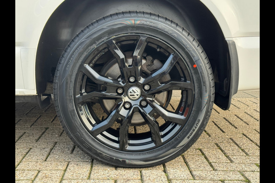 Volkswagen Transporter * Automaat L1H1 * Camera * Navigatie * Cruise * LM Velgen *