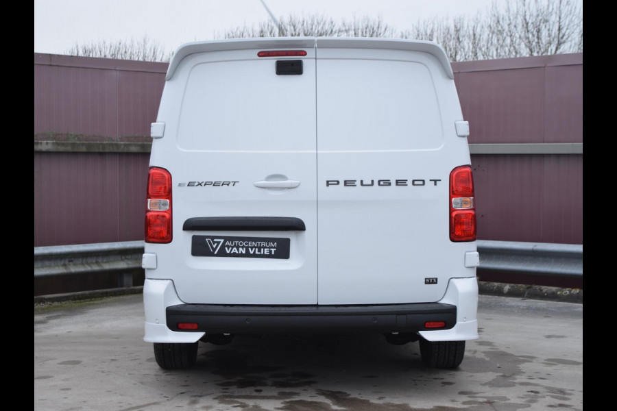 Peugeot e-Expert L3 75 kWh | STX Sport | Lederen bekleding | Spoilerpakket | 18 inch Lichtmetalen velgen | Rondom Camera's | Mooiste bus van NL (!)