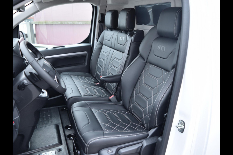 Peugeot e-Expert L3 75 kWh | STX Sport | Lederen bekleding | Spoilerpakket | 18 inch Lichtmetalen velgen | Rondom Camera's | Mooiste bus van NL (!)