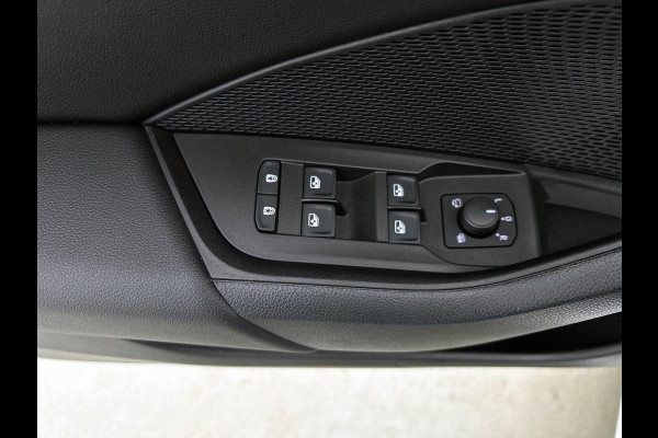 Škoda Octavia Combi 1.5 TSI MHEV Business Edition CAMERA | CARPLAY-NAV | EL-ACHTERKLEP