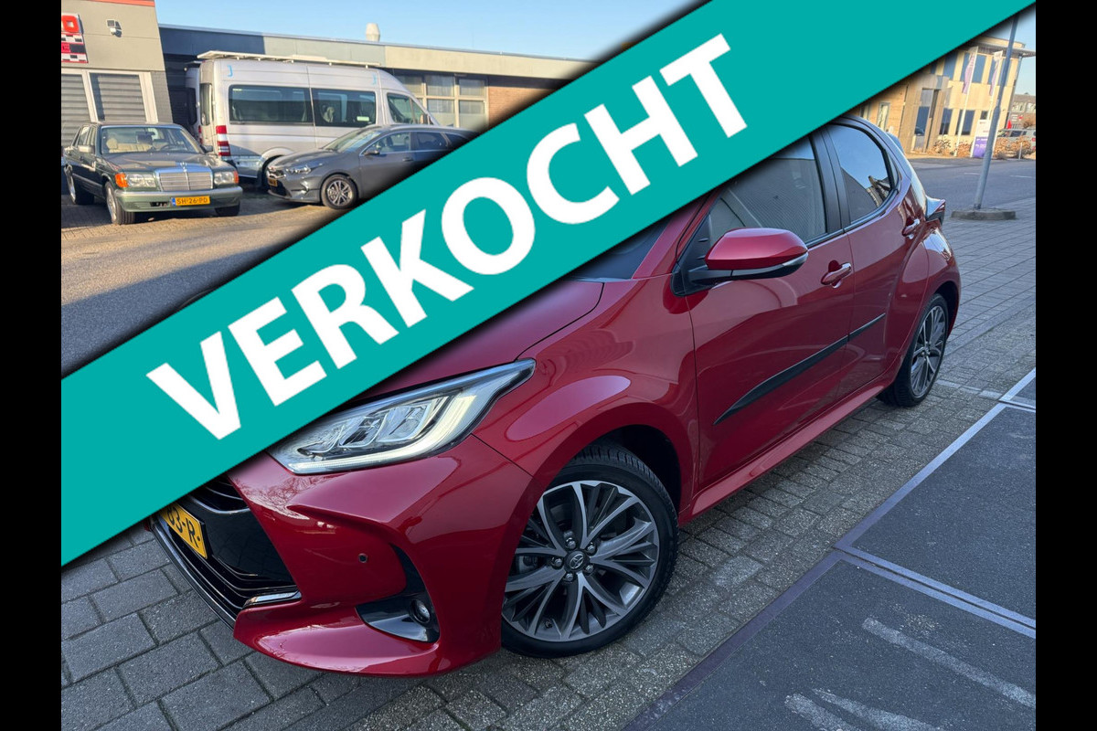 Toyota Yaris 1.5 HYBRID 2024 130PK EXECUTIVE SPORT ACC LED AUT LANE-ASSIST LUXE