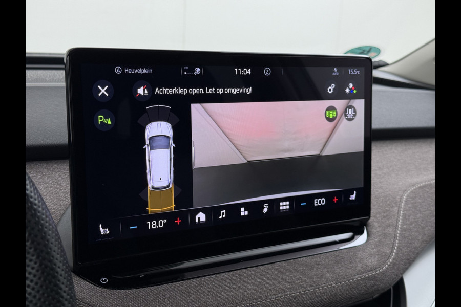 Škoda ENYAQ iV 80 82kwh 204PK Soh 95% Pano-Dak Camera Apple Carplay Android First Edition Navi 3-Zone-Ecc 19"lm PDC-a+v Adaptive-Cruise Lane-Assist Luxus E-Call Stuurverwarming Led Isofix Keyless-Go DAB Rijstrooksensor Origineel Nederlandse Auto Nieuwprijs €  53.000,-