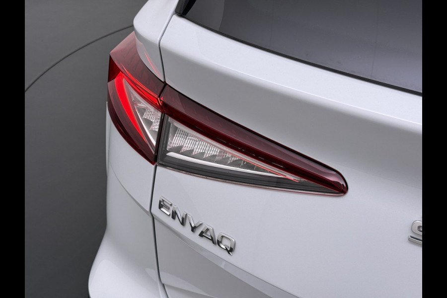 Škoda ENYAQ iV 80 82kwh 204PK Soh 95% Pano-Dak Camera Apple Carplay Android First Edition Navi 3-Zone-Ecc 19"lm PDC-a+v Adaptive-Cruise Lane-Assist Luxus E-Call Stuurverwarming Led Isofix Keyless-Go DAB Rijstrooksensor Origineel Nederlandse Auto Nieuwprijs €  53.000,-