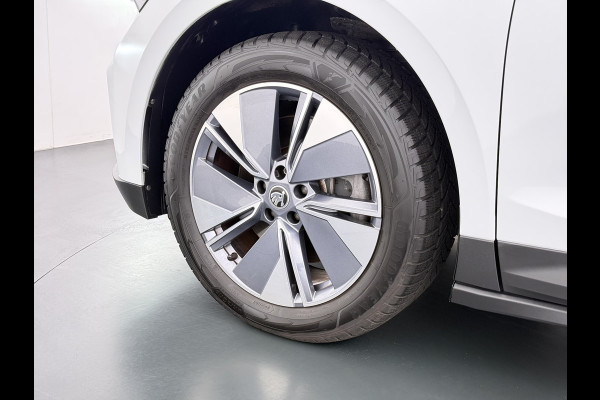 Škoda ENYAQ iV 80 82kwh 204PK Soh 95% Pano-Dak Camera Apple Carplay Android First Edition Navi 3-Zone-Ecc 19"lm PDC-a+v Adaptive-Cruise Lane-Assist Luxus E-Call Stuurverwarming Led Isofix Keyless-Go DAB Rijstrooksensor Origineel Nederlandse Auto Nieuwprijs €  53.000,-