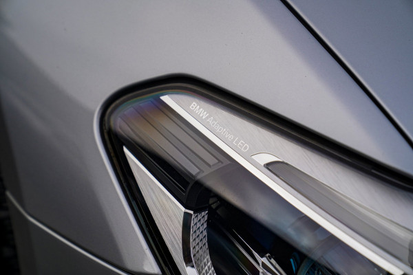 BMW 5 Serie 530e iPerformance High Executive | Stoelverkoeling | Head Up Display | Memory | Achterbank Verwarmd