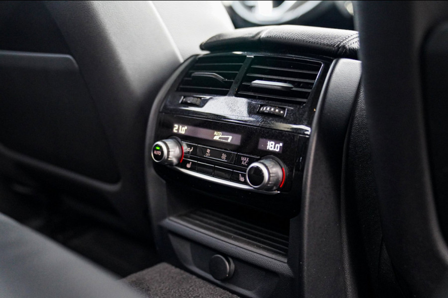 BMW 5 Serie 530e iPerformance High Executive | Stoelverkoeling | Head Up Display | Memory | Achterbank Verwarmd